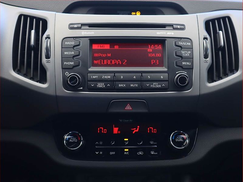Kia Sportage (2015) 1.6 GDI, Serv.kniha, Tempomat - fotka 12 z 17