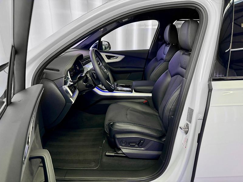 Audi Q7 60 TFSI e QUATTRO HYBRID  S-LI - fotka 10 z 35