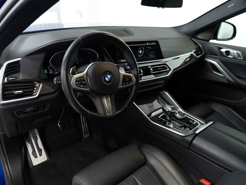 BMW X6 xDrive30d - fotka 11 z 22