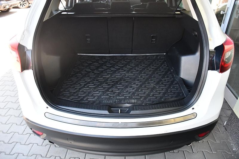 Mazda CX-5 2.0SKYACTIV-G  - fotka 34 z 38