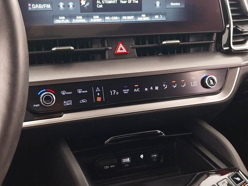 Kia Sportage (2022) GT Line 1.6 T-GDI MHEV - fotka 21 z 23