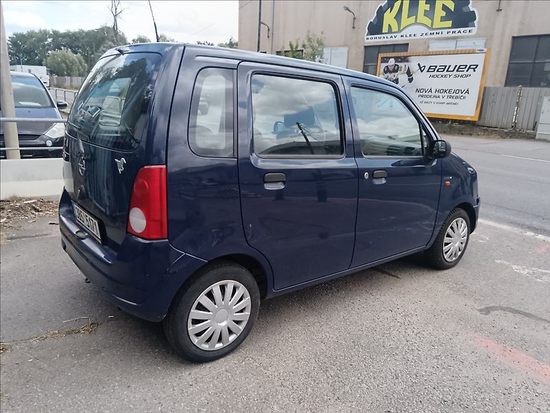 Opel Agila 1,0 i - fotka 12 z 19
