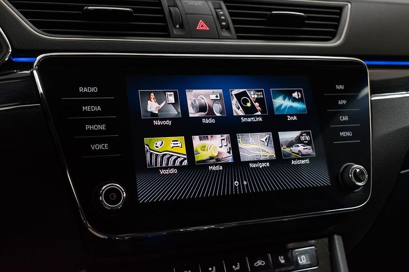 Škoda Superb 2.0TDI L&K*N.TOPENÍ*DPH*ČR 1.M - fotka 34 z 48