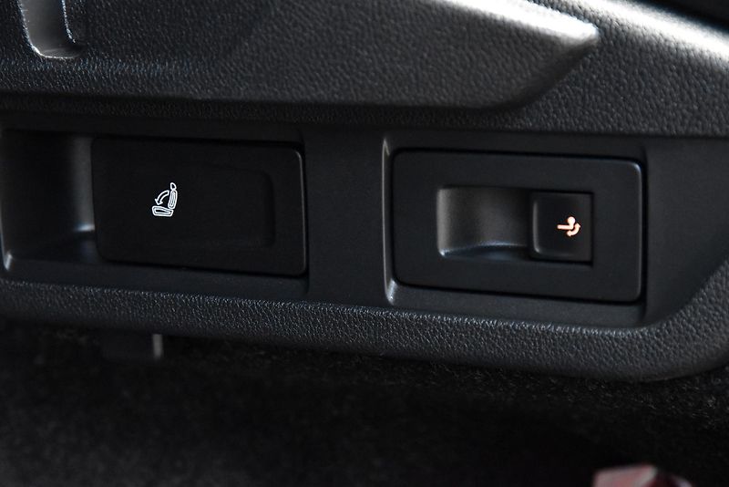 Škoda Octavia RS 2.0 TDI 147 kW DSG 4X4, ČR - fotka 45 z 50