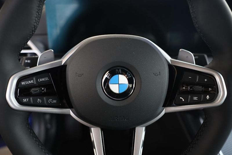 BMW Řada 3 320d xDrive Sedan - fotka 11 z 17