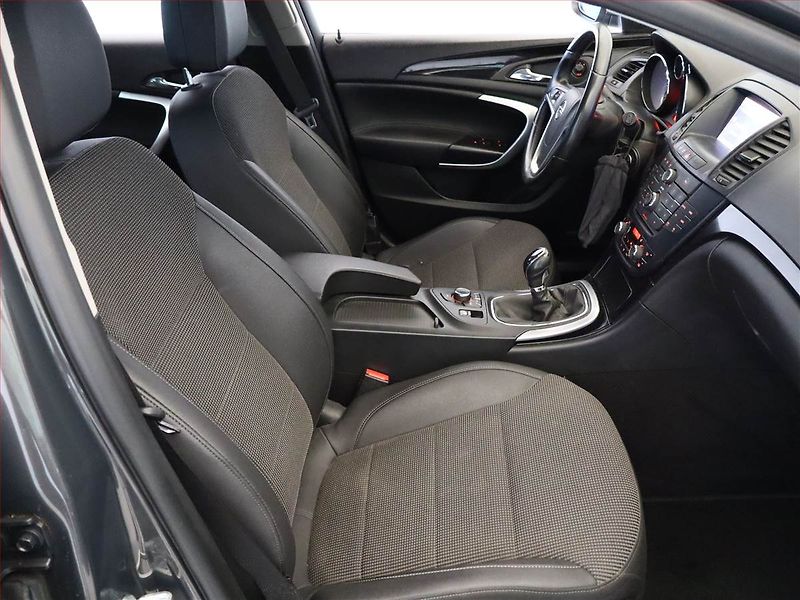 Opel Insignia (2013) Cosmo 2.0 CDTI, 4X4 - fotka 7 z 18