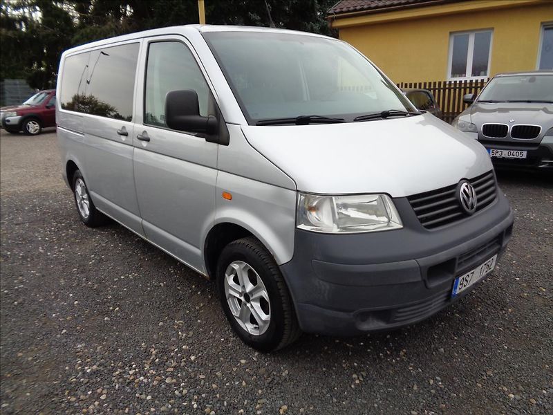 Volkswagen Transporter 1,9 - fotka 1 z 17