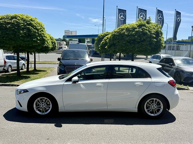 Mercedes-Benz Třídy A (2019) 180 d - fotka 5 z 31