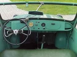 SMZ S-3A poháněl slabý dvoutaktní motor z motocyklu.