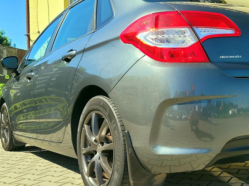 Citroën C4 1,4 95k Furio *SERVIS.KNIHA*CZ - fotka 38 z 39