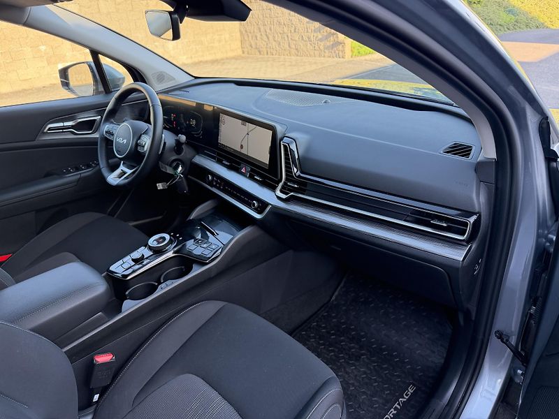 Kia Sportage 1.6 T-GDI 118KW automat navi - fotka 16 z 23