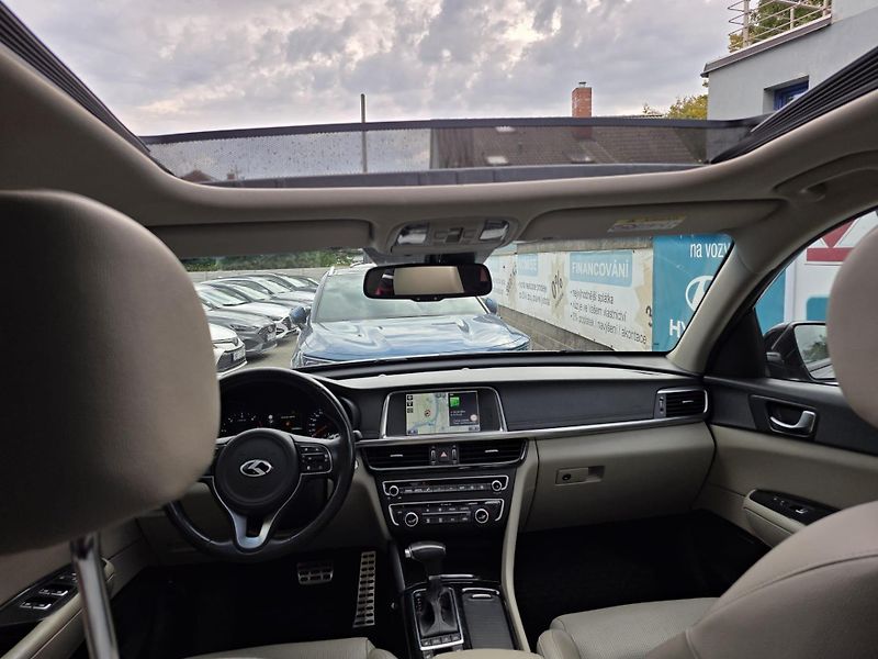 Kia Optima 1.7-PREMIUM-PANORAMA-AUTOMAT - fotka 4 z 27