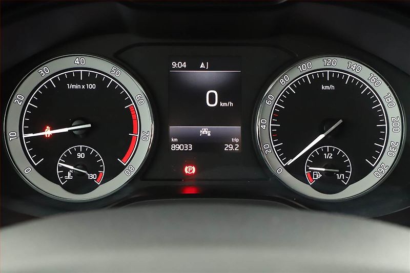 Škoda Karoq (2019) Ambition 1.0 TSI, Navi - fotka 11 z 20