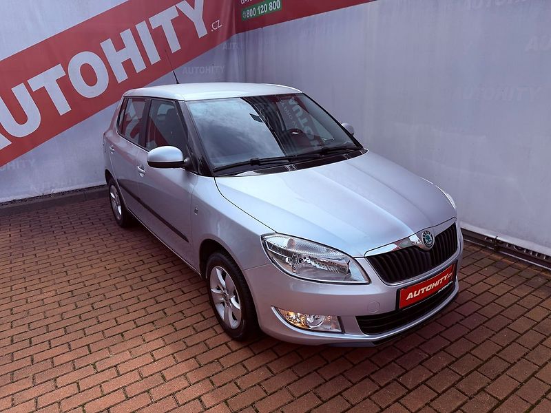 Škoda Fabia 1.2 TSi Ambiente, Serviska - fotka 3 z 22