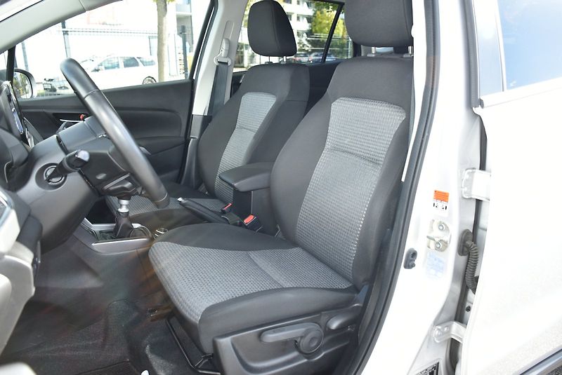 Suzuki SX4 S-Cross (2023) 1.4 BoosterJet 95kW 4x4 - fotka 20 z 29