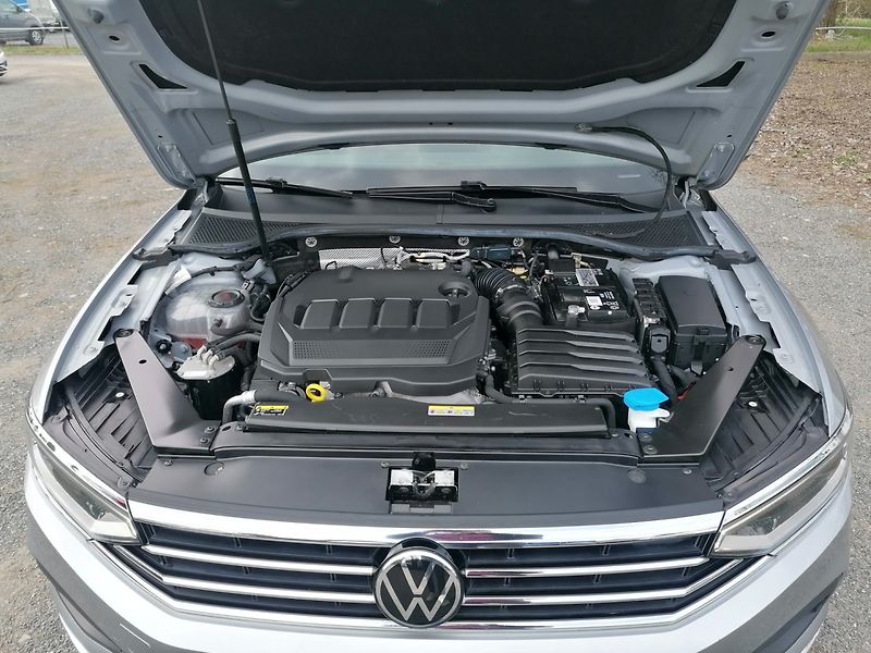 Volkswagen Passat (2021) 2.0 TDi DSG Elegance,Kůže,IQ - fotka 37 z 38