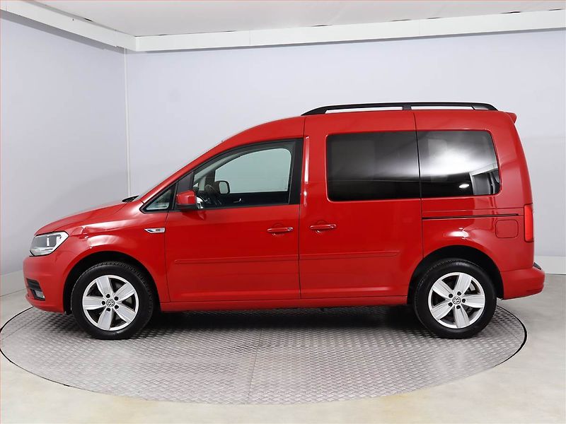 Volkswagen Caddy (2018) Comfortline 2.0 TDI, 5Míst - fotka 3 z 16
