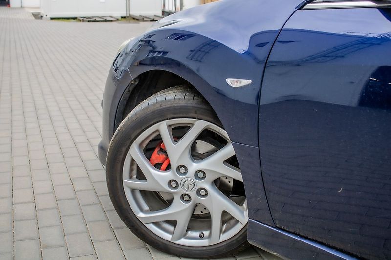 Mazda 6 GH 2010 114kW - fotka 7 z 29