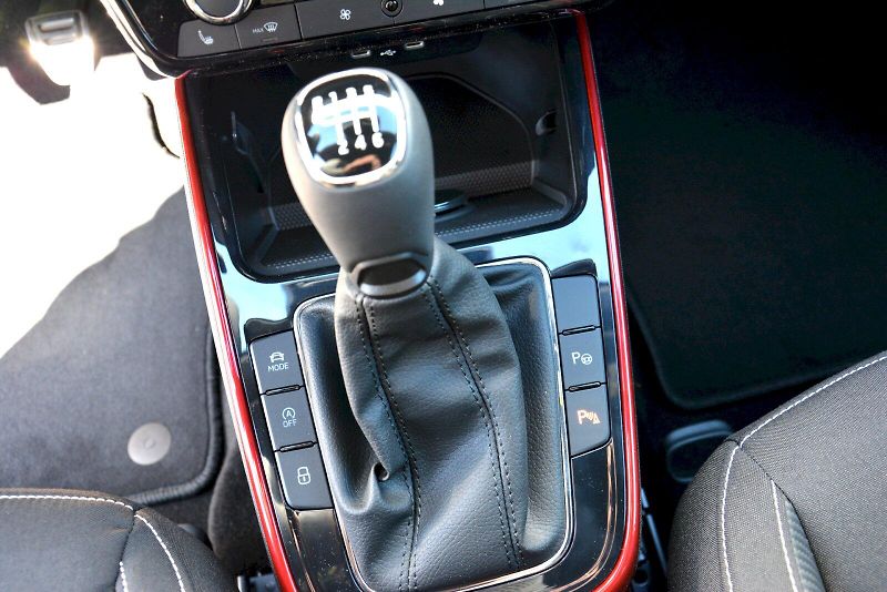 Škoda Fabia (2026) Monte Carlo 1,0 TSI 85 kW 6 MP - fotka 21 z 21