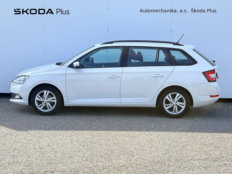 Škoda Fabia (2023) Combi 1.0 TSI / 70 kW / AMBITI - fotka 3 z 24