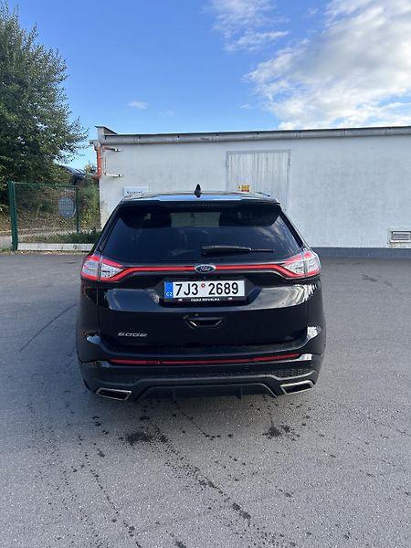 Ford Edge (2018) ST-Line, 4x4, automat, kamera - fotka 15 z 15