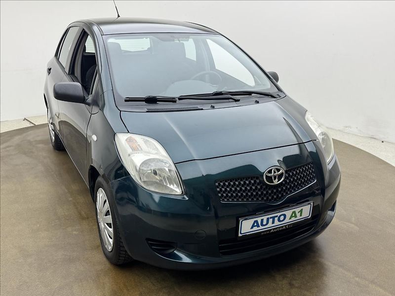 Toyota Yaris 1,3 64kW KLIMA ČR ZÁNOVNÍ LPG - fotka 3 z 23