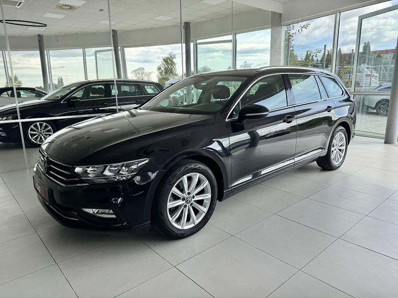 Volkswagen Passat 2,0TDI DSG*Navi*Distronic*DPH - fotka 2 z 34