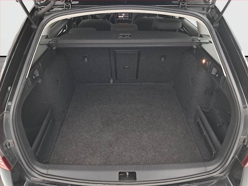 Škoda Octavia (2017) Style 2.0 TDI, Automat - fotka 14 z 20