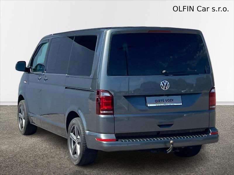 Volkswagen Multivan 2,0 TDi 7DSG 4Motion EDITION - fotka 9 z 29