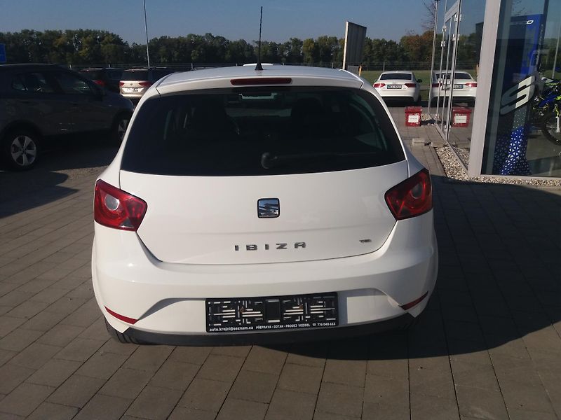 Seat Ibiza 1.2TSi,63kW,ESP,DIG.KLIM, - fotka 5 z 17