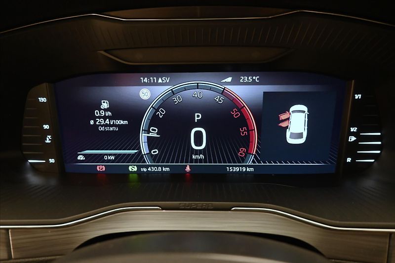 Škoda Superb 2,0 TDI 147 kW DSG 4x4 Ambitio - fotka 16 z 30