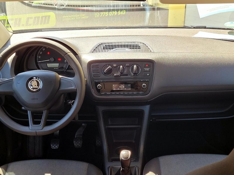 Škoda Citigo MPi 1.maj,SERV.KNIHA,jen 44tkm - fotka 27 z 35