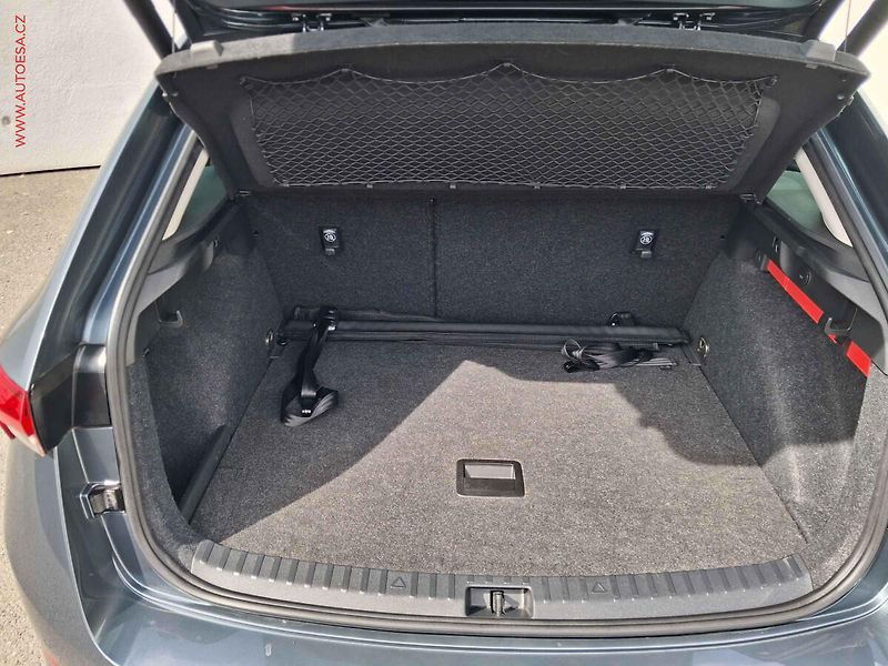 Škoda Scala (2020) 1.5 TSi, Drive, DSG, LED, TZ - fotka 7 z 18
