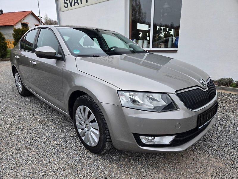 Škoda Octavia (2016) 1.2 TSI Serviska,TOP - fotka 2 z 27