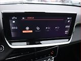 Peugeot 2008 (2023) GT 1.2 PureTech - náhled 18
