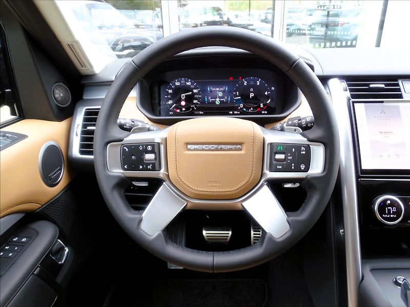 Land Rover Discovery (2026) 3,0 D350 TEMPEST Edition - fotka 16 z 42