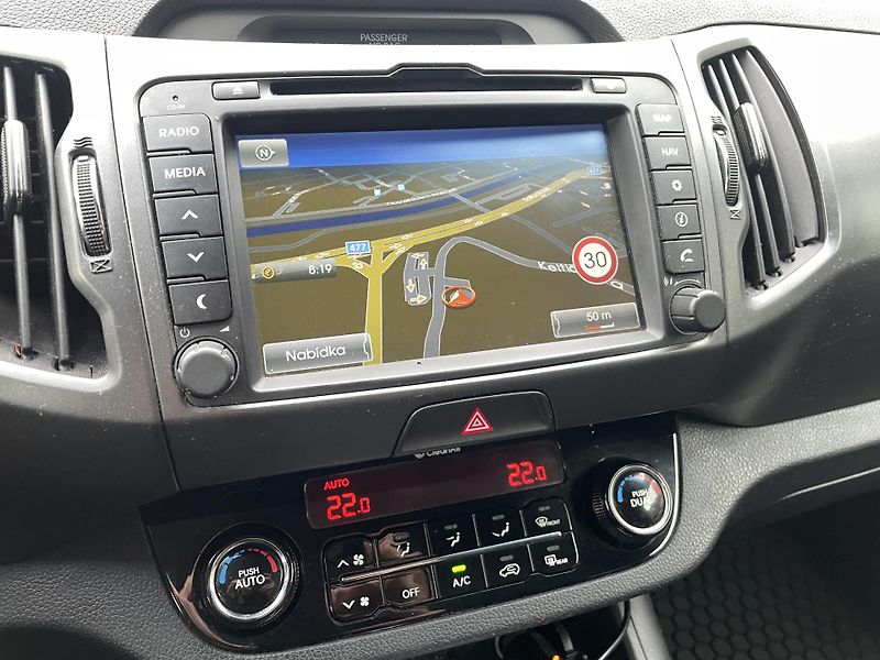 Kia Sportage (2013) 1,7 CRDi 4x2 Active  - fotka 13 z 21