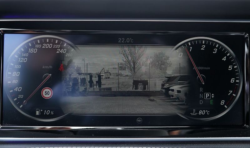 Mercedes-Benz Třídy S S 500 4Matic Coupe AMG - fotka 40 z 48