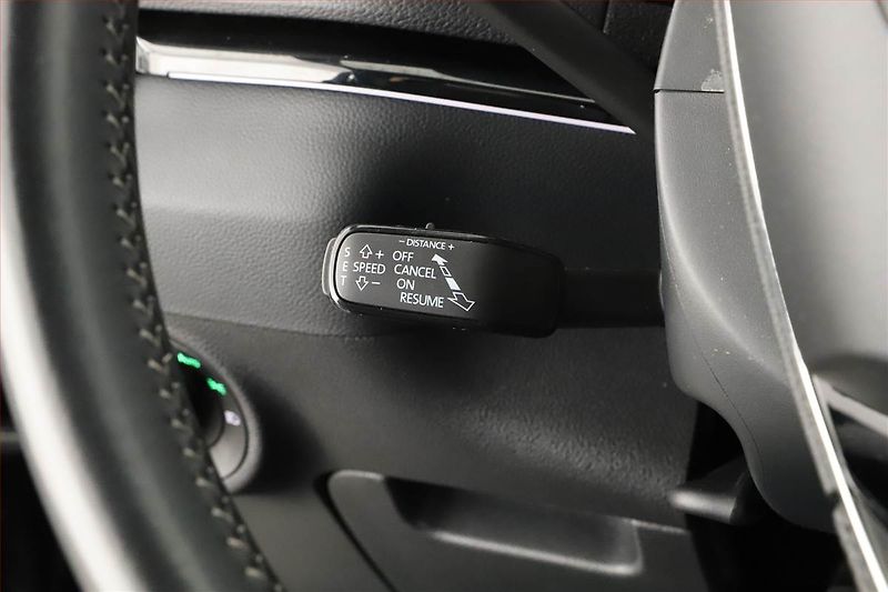 Škoda Karoq (2023) Sportline 1.5 TSI - fotka 11 z 18