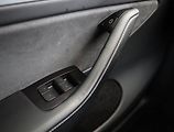 Tesla Model Y (2024) Long Range RWD 79kWh, SoH 92% - náhled 12