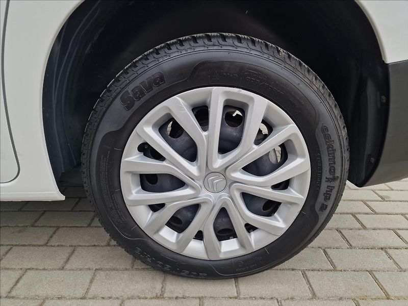 Citroën Berlingo 1.2i 81kW S&S Live Multispace - fotka 43 z 48