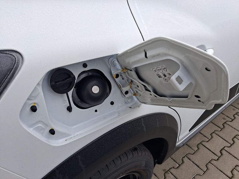 Dacia Sandero (2026) Stepway Expression Eco-G 120 - fotka 29 z 33