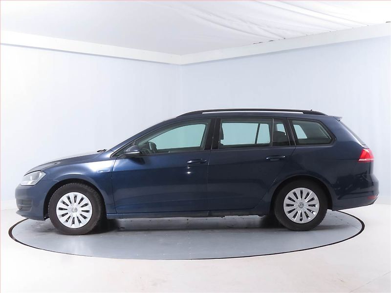 Volkswagen Golf (2014) 1.6 TDI, Navi, Tempomat - fotka 3 z 18