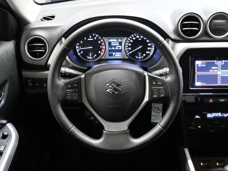 Suzuki Vitara - fotka 14 z 25