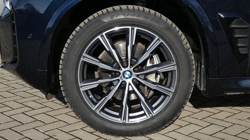 BMW X5 30d xDrive M Sport - fotka 21 z 21