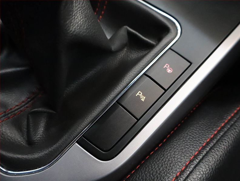 Seat Arona (2021) FR 1.0 TSI, Serv.kniha, Kůže - fotka 20 z 23