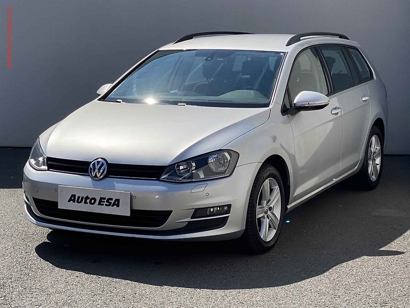 Volkswagen Golf (2014) 1.6 TDi, Comfortline, +kola - fotka 3 z 17