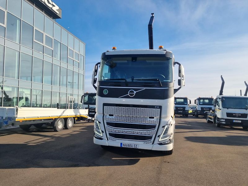 Volvo FH 500 MULTILIFT KONTEJNER ABROLL - fotka 12 z 15