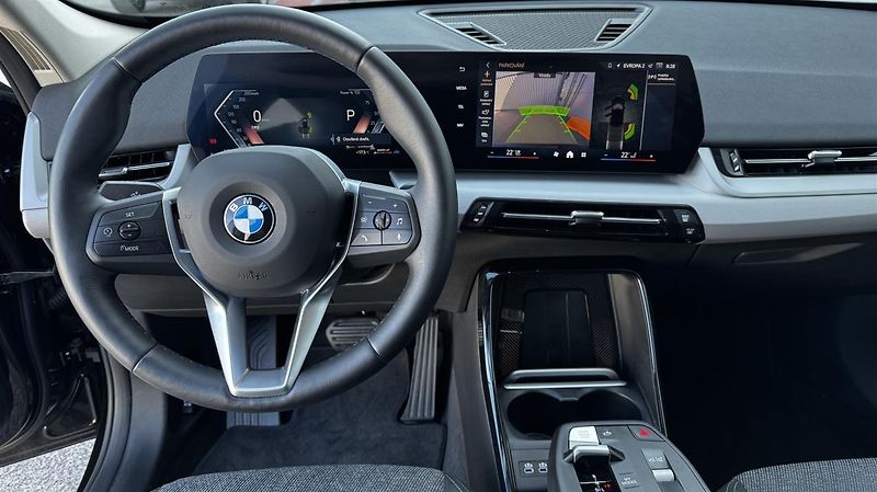 BMW X1 sDrive18d - fotka 6 z 15