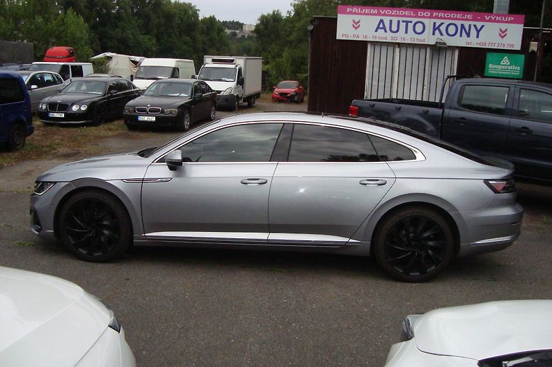 Volkswagen Arteon (2017) 2.0TDi,4-Motion,R-Line,176kW - fotka 4 z 84
